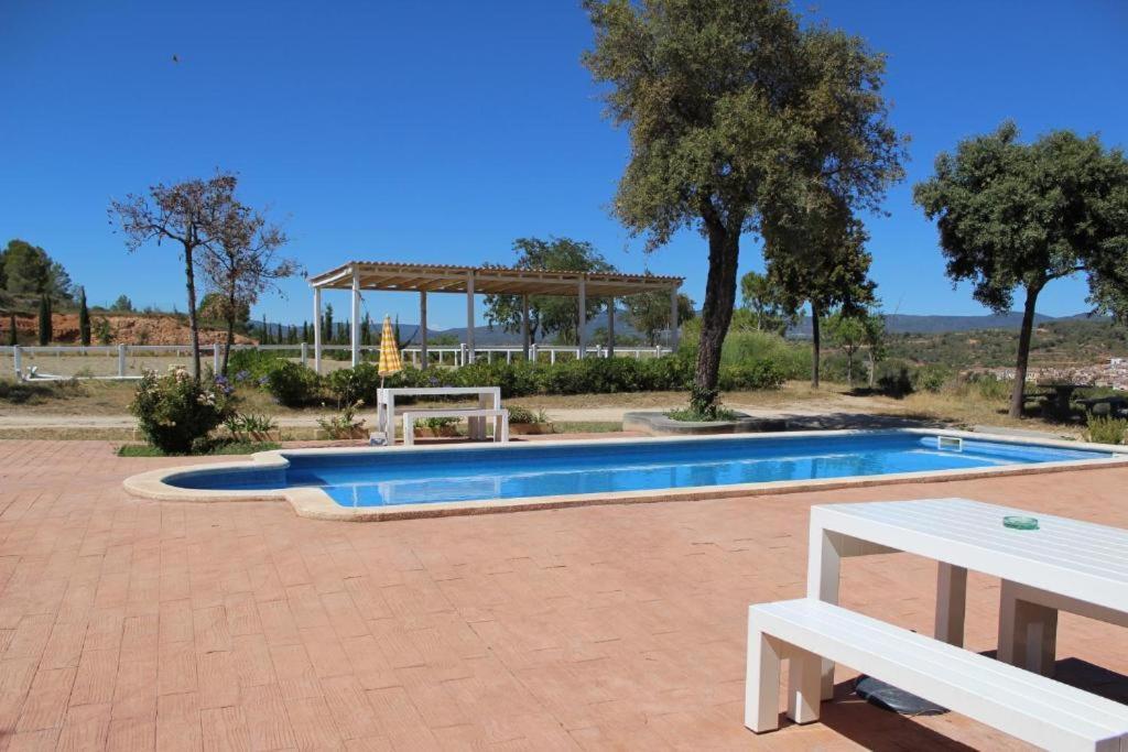ホテル Rocaplana Club De Campo ビラ＝ルドーナ エクステリア 写真